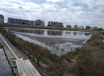 bulgaria/pomorie/landmark/pomorie-saltpans