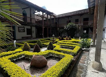 ecuador/loja/landmark/museo-de-las-madres-conceptas