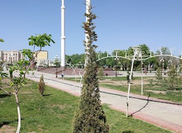 uzbekistan/karakalpakstan/landmark/flagpole-with-flags-of-uzbekistan-and-karakalpakstan