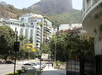 Cazuza Statue
