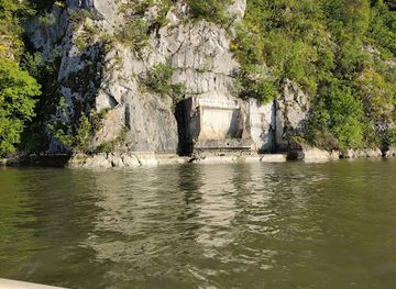 serbia/derdap-national-park/landmark/trajan-s-plaque