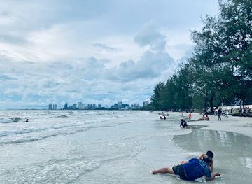 cambodia/preah-sihanouk/landmark/ou-chheuteal-beach