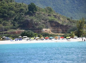 antigua-and-barbuda/jolly-harbour/landmark/gadaboat-antigua-sailing-charters