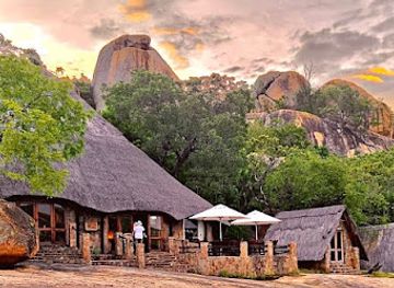 zimbabwe/matobo-national-park/landmark/big-cave-camp