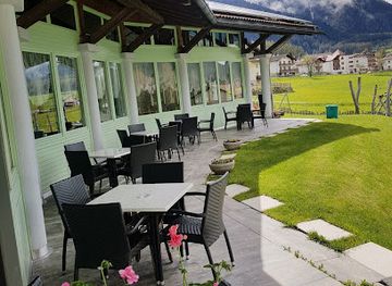 italy/val-venosta/landmark/camping-zum-see