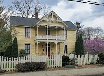 north-carolina/foothills/landmark/thomas-jarrett-house
