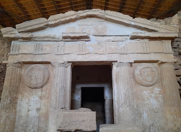 greece/macedonia/landmark/macedonian-tomb-at-spilia-of-eordaea