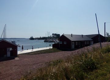 finland/aland-islands/landmark/lappo-guest-harbor