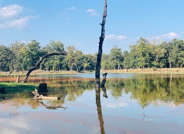 nepal/chitwan/landmark/kumal-lake