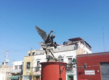 mexico/san-miguel-de-allende/landmark/monumento-a-san-miguel-arcangel