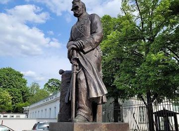 poland/warsaw/landmark/jozef-pilsudski-monument