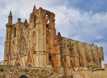 cyprus/famagusta/landmark/lala-mustafa-pasha-mosque
