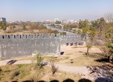 pakistan/rawalpindi/landmark/quaid-e-azam-monument-unity-faith-discipline