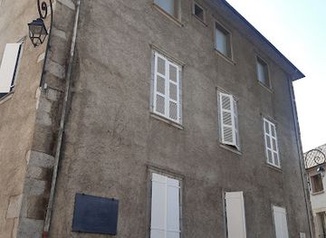 france/lourdes/landmark/ancien-presbytere