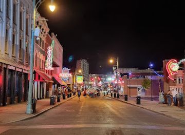 tennessee/memphis-beale-street/landmark/ida-b-wells-marker