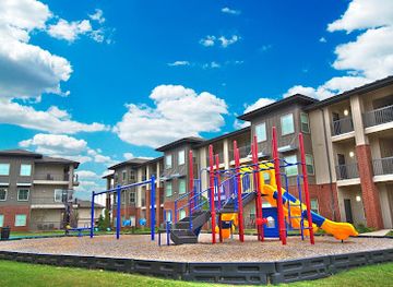 oklahoma/moore/landmark/35-west-apartments