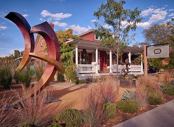 new-mexico/santa-fe/canyon-road/landmark/canyon-road-contemporary-art