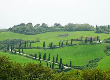 italy/val-d-orcia/landmark/la-foce