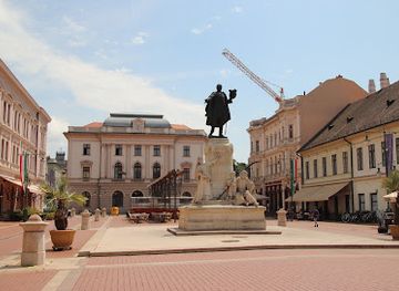 hungary/szeged/landmark/klauzal-ter