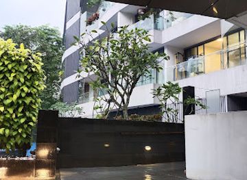 singapore/holland-village/landmark/the-holland-collection