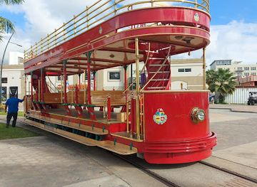 aruba/oranjestad/landmark/aruba-streetcar