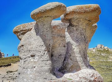 romania/bucegi-mountains/landmark/babele-natural-monument