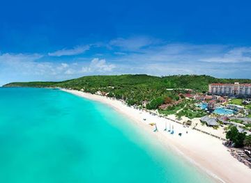 antigua-and-barbuda/redonda/landmark/bbqboatanu