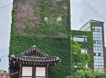 south-korea/suwon/landmark/workshop-street