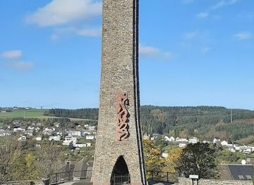 luxembourg/red-lands/landmark/wiltz-castle