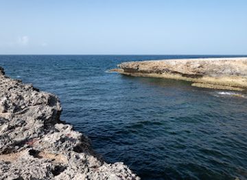 curacao/groot-santa-martha/landmark/boka-mangel