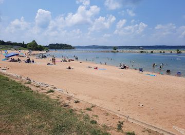 missouri/table-rock-lake/landmark/moonshine-beach