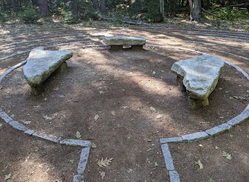 maine/brunswick/landmark/labyrinth-in-the-woods