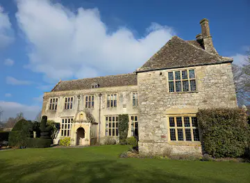 National Trust - Avebury Manor
