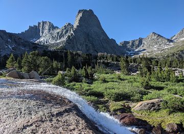 wyoming/sublette-county/landmark/cirque-of-the-towers
