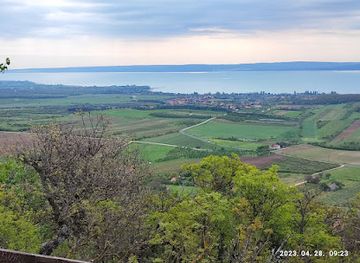 hungary/lake-balaton/landmark/hegyestu-geologiai-bemutatohely