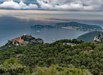 france/french-riviera/landmark/grande-corniche-state-park