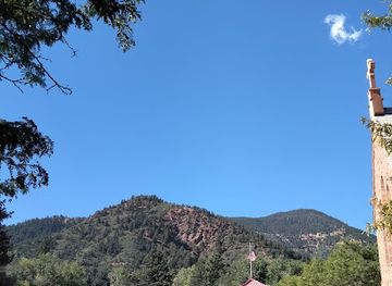 colorado/colorado-springs/manitou-springs/landmark/manitou-springs