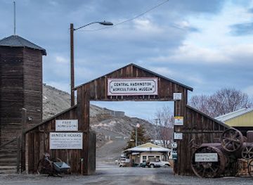 washington/yakima/landmark/central-washington-agricultural-museum