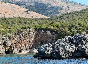 albania/dukagjin/landmark/himara-seas-the-day