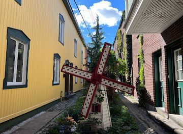 canada/montreal/landmark/rue-demers