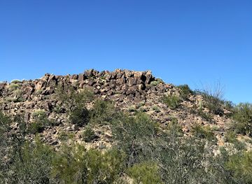 arizona/tucson/landmark/signal-hill