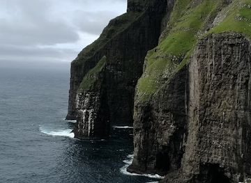faroe-islands/husavik/landmark/asmundarstakkur