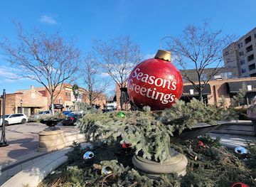 illinois/arlington-heights/landmark/cortland-s-garage-arlington-heights