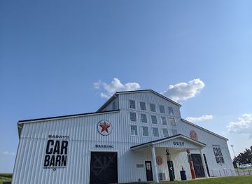 pennsylvania/amish-country/landmark/barry-s-car-barn