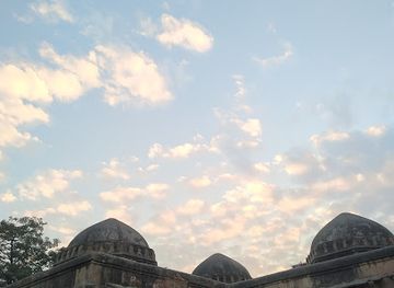 india/uttar-pradesh/landmark/shahid-smarak