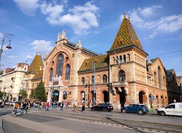 hungary/budapest/inner-city/landmark/central-market-hall