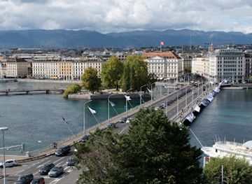 switzerland/geneva/landmark/pont-du-mont-blanc