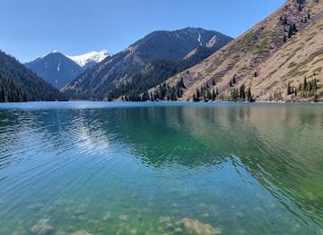 kazakhstan/kolsai-lakes-national-park/landmark/ozero-kol-say-zimoy