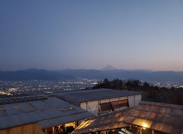 japan/yamanashi/landmark/hottarakashi-onsen