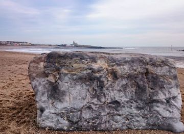 united-kingdom/northumberland-coast/landmark/hunkleton-stone